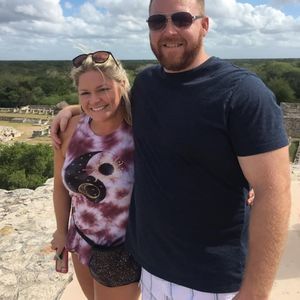 Meet your Posher, Leslie